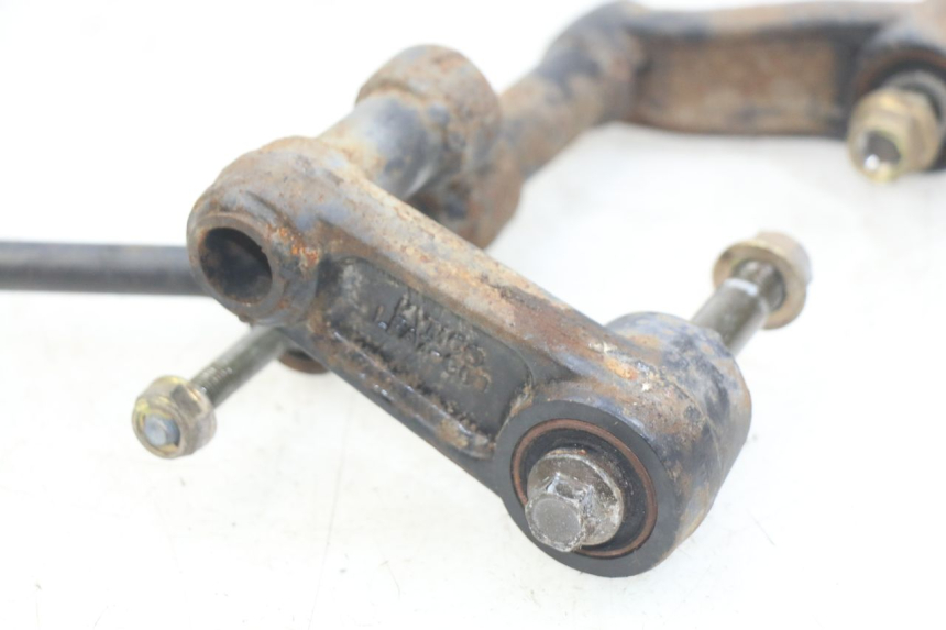 photo de SOPORTE DEL MOTOR KYMCO X-TOWN XTOWN 125 (2016 - 2021) - Detalles de los puntos de fijación