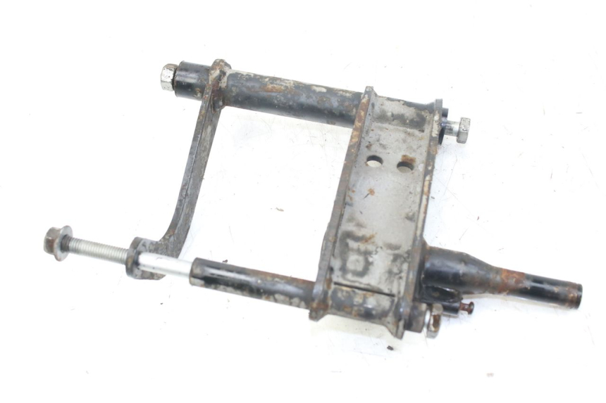 photo de SOPORTE DEL MOTOR PIAGGIO X9 EVOLUTION 125 (2003 - 2007) - Primer plano técnico