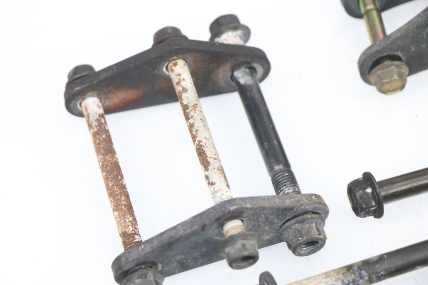 photo de SOPORTE DEL MOTOR SUZUKI XF FREEWIND 650 (1997 - 2003) - Otra perspectiva