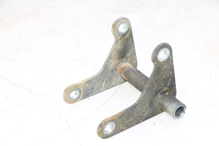 photo de SOPORTE MOTOR SMC XROAD 150 - Detalle de la pieza