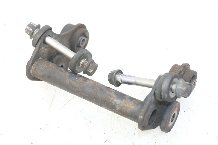 photo de SOPORTE DEL MOTOR YAMAHA FZS FAZER 600 (2001 - 2003) - Vista principal