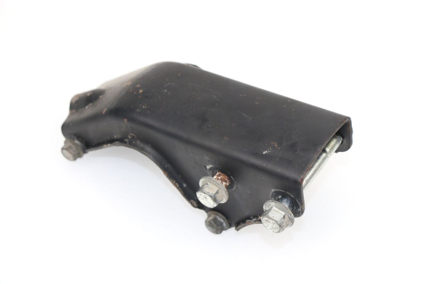 photo de SOPORTE MOTOR YAMAHA YBR CUSTOM 125 (2008 - 2010) - Primer plano técnico