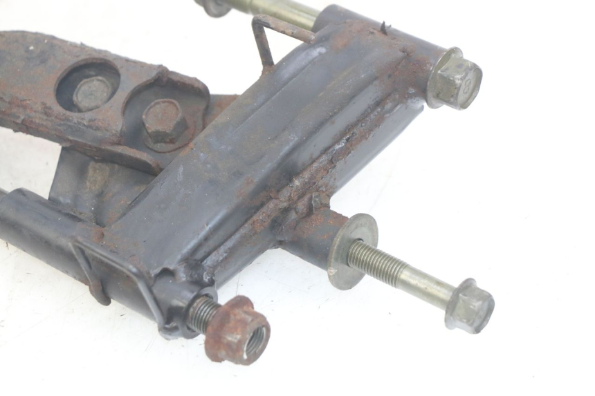 photo de SOPORTE DEL MOTOR YAMAHA YP MAJESTY 400 (2004 - 2008) - Otra perspectiva