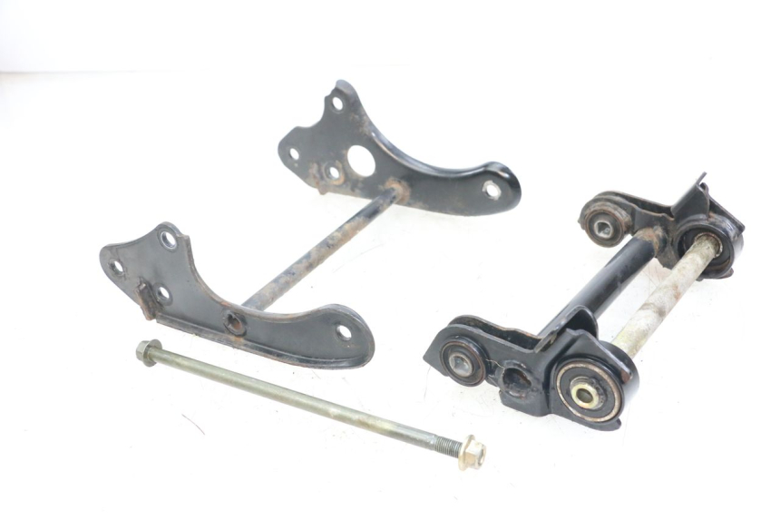 photo de SOPORTE DEL MOTOR YAMAHA YP MAJESTY 125 (2002 - 2006) - Otra perspectiva