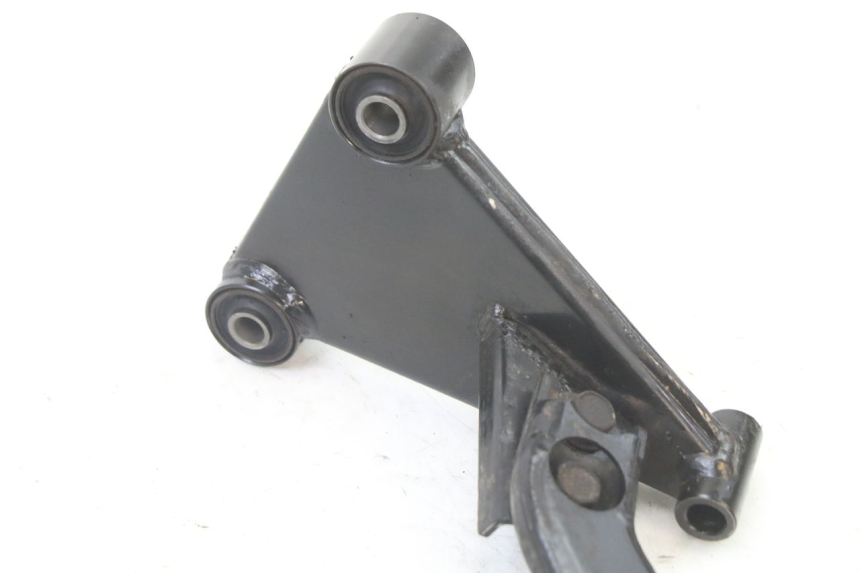 photo de SOPORTE MOTOR YAMAHA YP X-MAX XMAX 400 (2014 - 2017) - Estado de la superficie y material