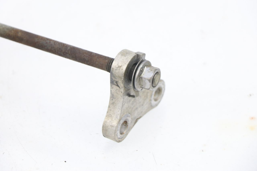 photo de SOPORTE MOTOR YAMAHA YZF YZ-F 450 (2006 - 2009) - Detalles de los puntos de fijación