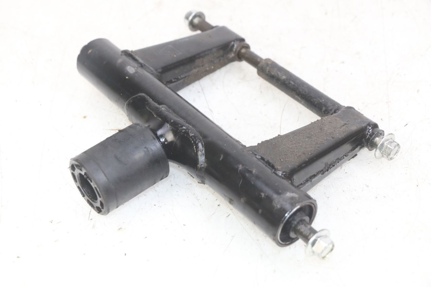 photo de SOPORTE DEL MOTOR UNIVERSAL BIKE ZN50QT-11B 50 (2018 - 2021) - Detalle de la pieza