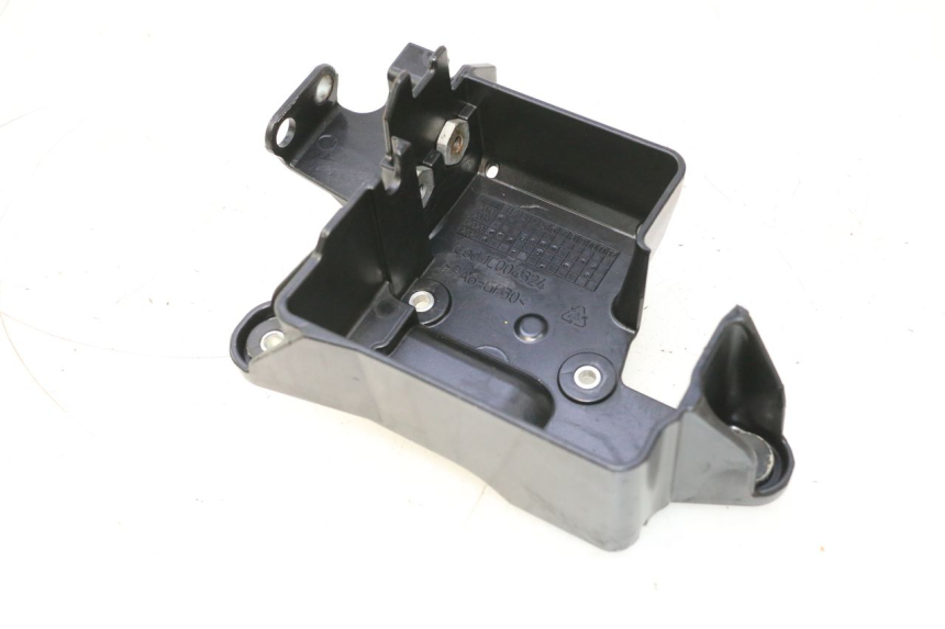 photo de SOPORTE BOMBA ABS PIAGGIO MP3 HPE 530 (2022 - 2026) - Vista principal