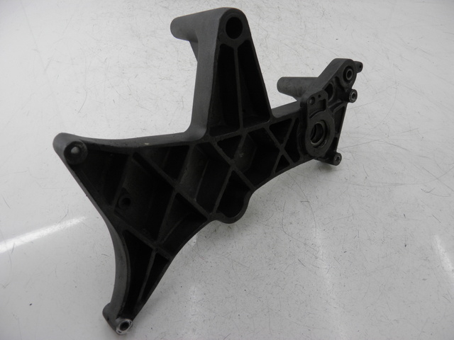 photo de MONTAJE TUBO ESCAPE KYMCO XCITING RI ABS 500 (2010) - Zoom estado de uso