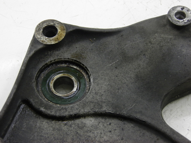 photo de MONTAJE TUBO ESCAPE PIAGGIO SUPER LX 125 (2000 - 2003) - Zoom estado de uso