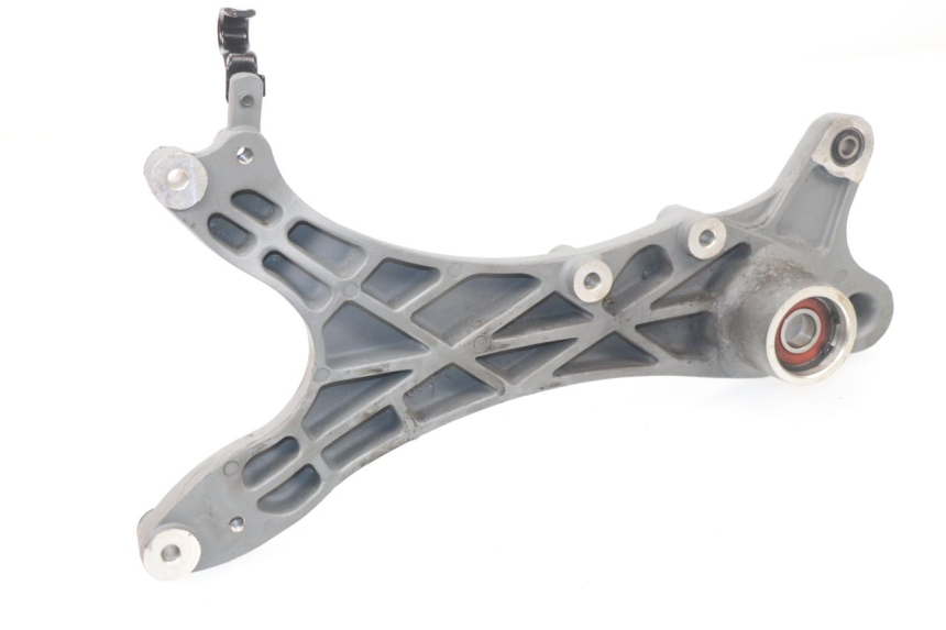 photo de MONTAJE TUBO ESCAPE KYMCO AGILITY CITY 16P 125 (2015 - 2021) - Detalle de la pieza