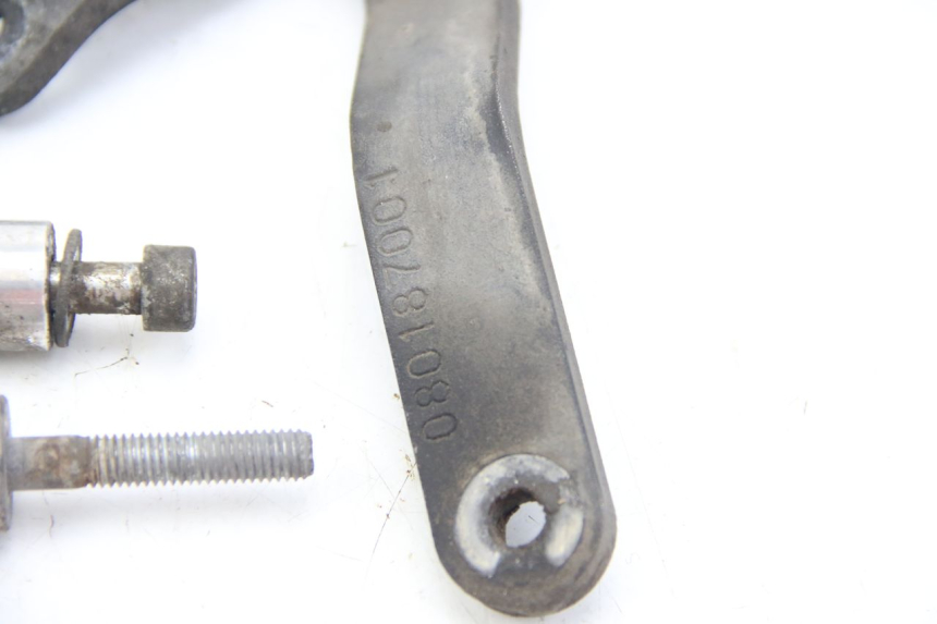 photo de SOPORTE DE ESCAPE DERBI BOULEVARD 50 (2009 - 2006) - Estado de la superficie y material