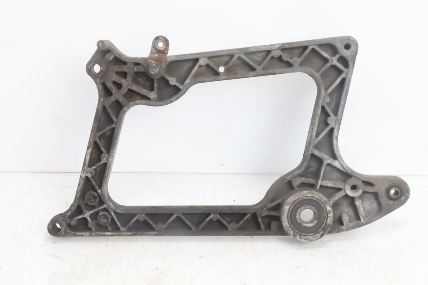 photo de SOPORTE DE ESCAPE PEUGEOT CITYSTAR 125 (2011 - 2017) - Zoom estado de uso