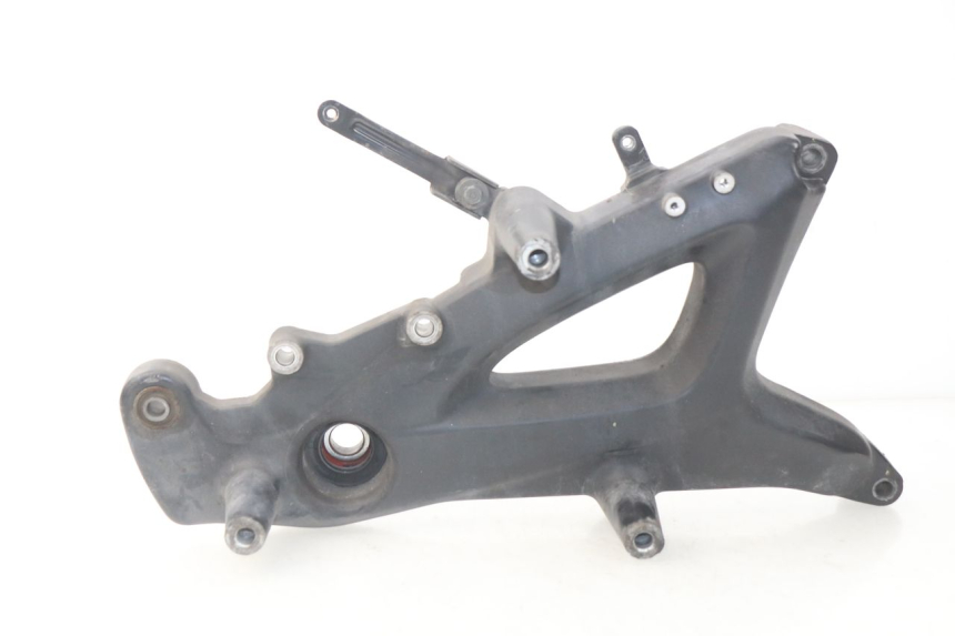 photo de SOPORTE DE ESCAPE KYMCO DINK STREET 125 (2009 - 2014) - Vista principal