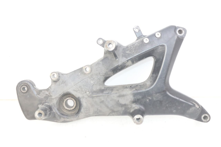 photo de SOPORTE DE ESCAPE KYMCO DINK STREET 125 (2009 - 2014) - Vista principal