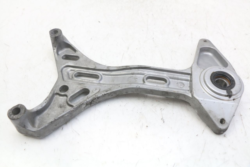 photo de SOPORTE DE ESCAPE HONDA FES PANTHEON 2T 125 (1998 - 2002) - Zoom estado de uso