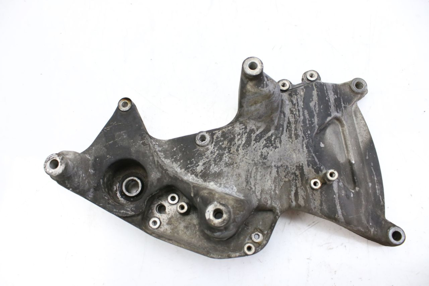 photo de SOPORTE DE ESCAPE HONDA FES S-WING SWING ABS 125 (2007 - 2015) - Primer plano técnico