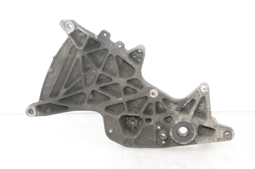 photo de SOPORTE DE ESCAPE HONDA FES S-WING SWING ABS 125 (2007 - 2015) - Zoom estado de uso