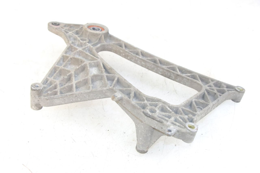 photo de MONTAJE TUBO ESCAPE PEUGEOT GEOPOLIS RS 125 (2007 - 2009) - Zoom estado de uso