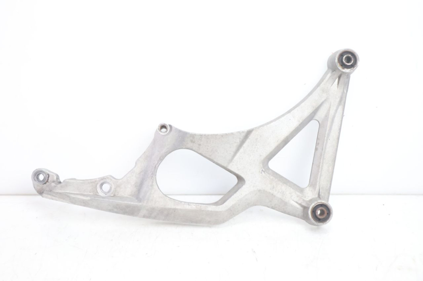 photo de MONTAJE TUBO ESCAPE GILERA GP 800 (2007 - 2013) - Vista principal