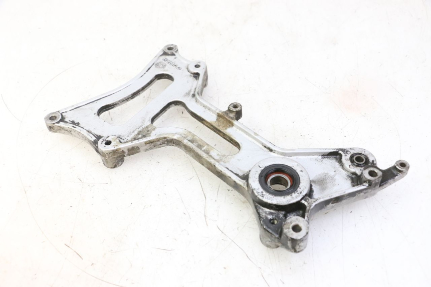 photo de MONTAJE TUBO ESCAPE KYMCO GRAND DINK 125 (2002 - 2007) - Detalle de la pieza