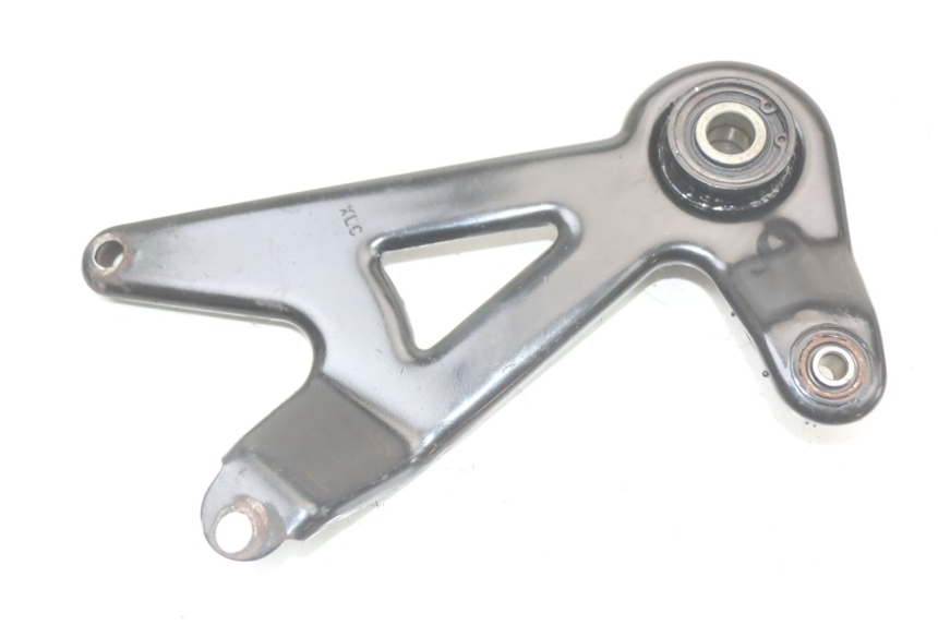 photo de MONTAJE TUBO ESCAPE JM MOTORS VX 125 (2022 - 2025) - Primer plano técnico