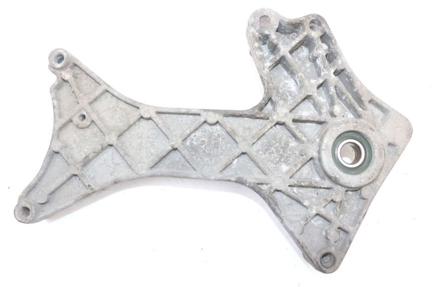 photo de MONTAJE TUBO ESCAPE RENAULT KOURANOS 125 (2001 - 2004) - Zoom estado de uso