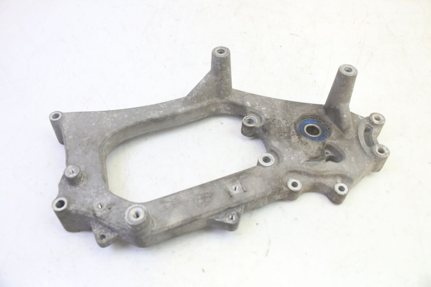 photo de MONTAJE TUBO ESCAPE PIAGGIO MP3 HPE 350 (2018 - 2020) - Zoom estado de uso