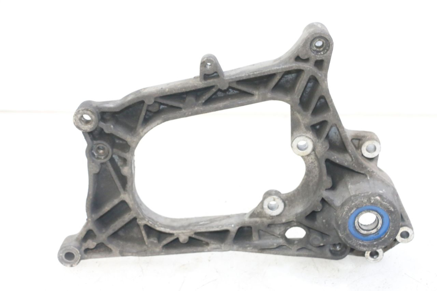 photo de MONTAJE TUBO ESCAPE PIAGGIO MP3 LT 300 (2010 - 2016) - Zoom estado de uso