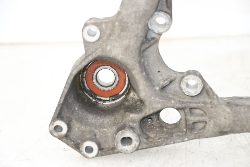 photo de MONTAJE TUBO ESCAPE PIAGGIO MP3 LT 300 (2010 - 2016) - Zoom estado de uso