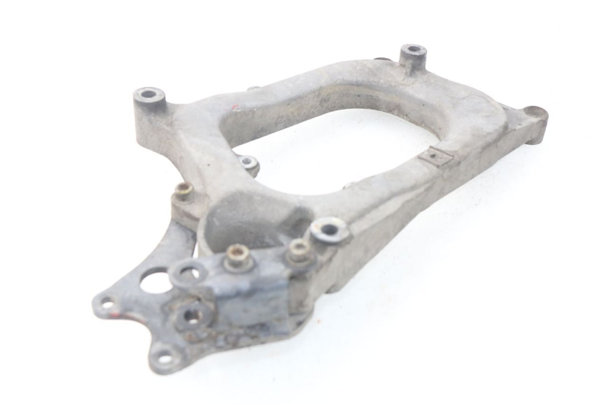 photo de SOPORTE DE ESCAPE PIAGGIO MP3 125 (2006 - 2014) - Detalle de la pieza