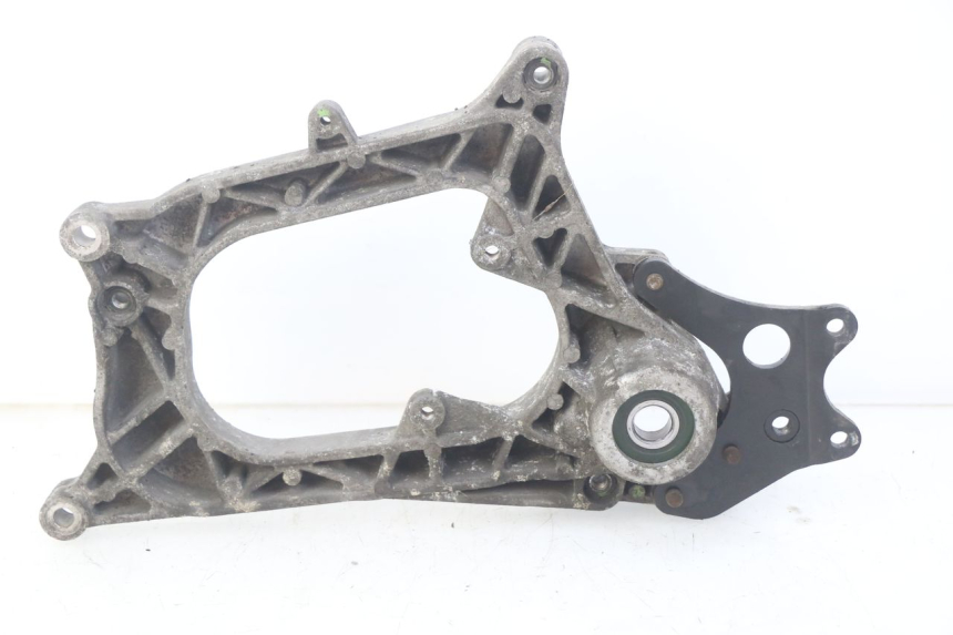 photo de SOPORTE DE ESCAPE PIAGGIO MP3 125 (2006 - 2014) - Vista general del producto