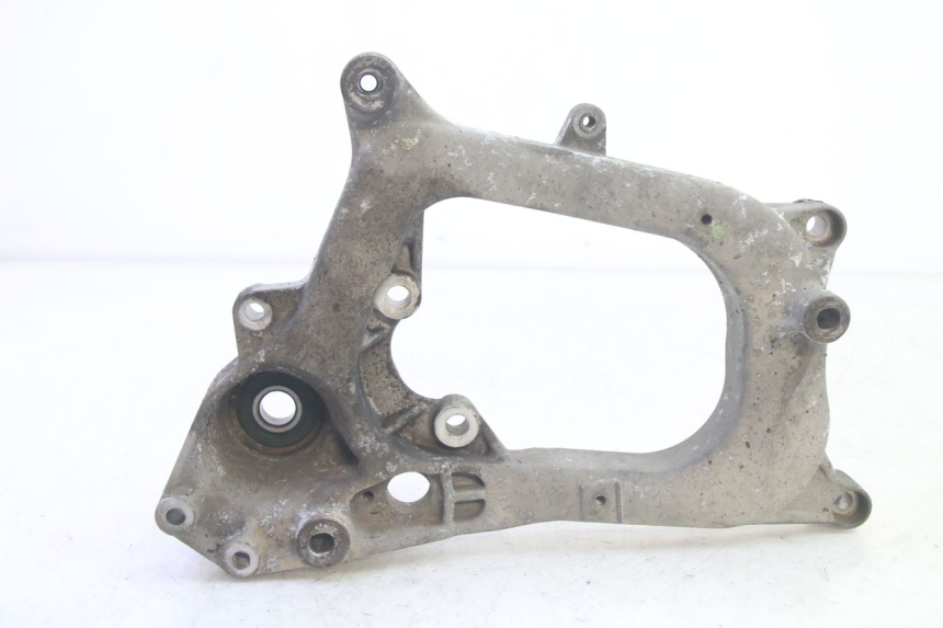 photo de SOPORTE DE ESCAPE PIAGGIO MP3 RL 250 (2006 - 2010) - Vista principal