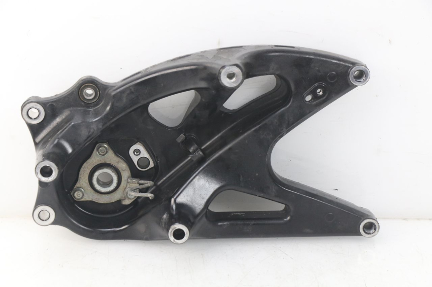 photo de MONTAJE TUBO ESCAPE MBK MW TRYPTIK 125 (2017 - 2022) - Vista principal