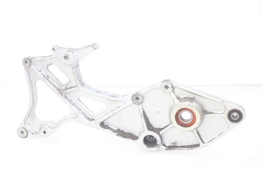 photo de SOPORTE DE ESCAPE KYMCO PEOPLE 250 (2004 - 2008) - Zoom estado de uso