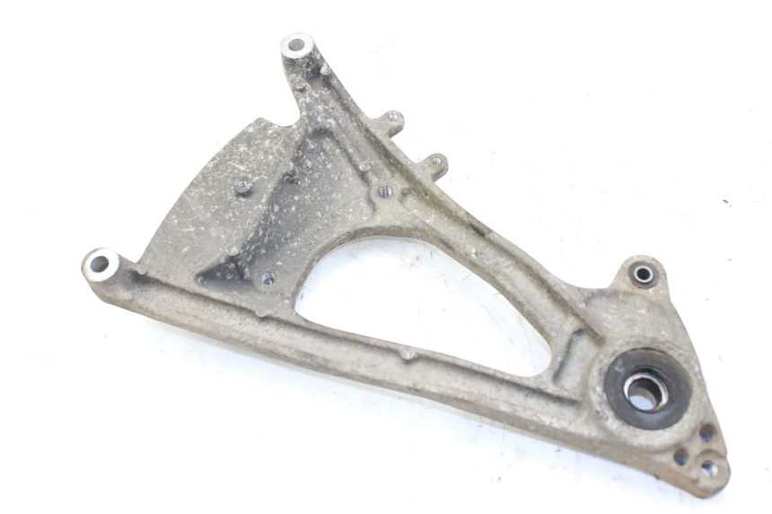 photo de SOPORTE DE ESCAPE HONDA PES PS I 125 (2006 - 2012) - Otra perspectiva