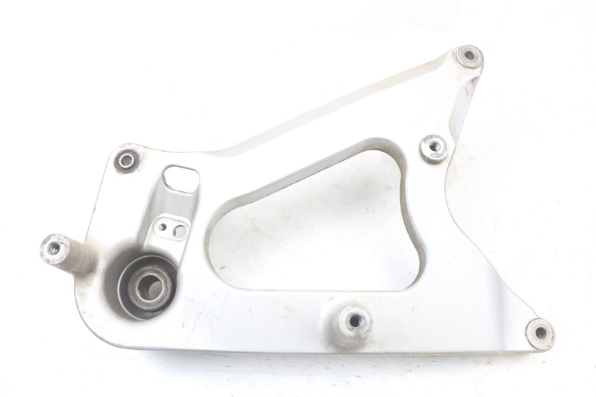 photo de SOPORTE DE ESCAPE PEUGEOT BELVILLE 125 (2017 - 2021) - Vista principal