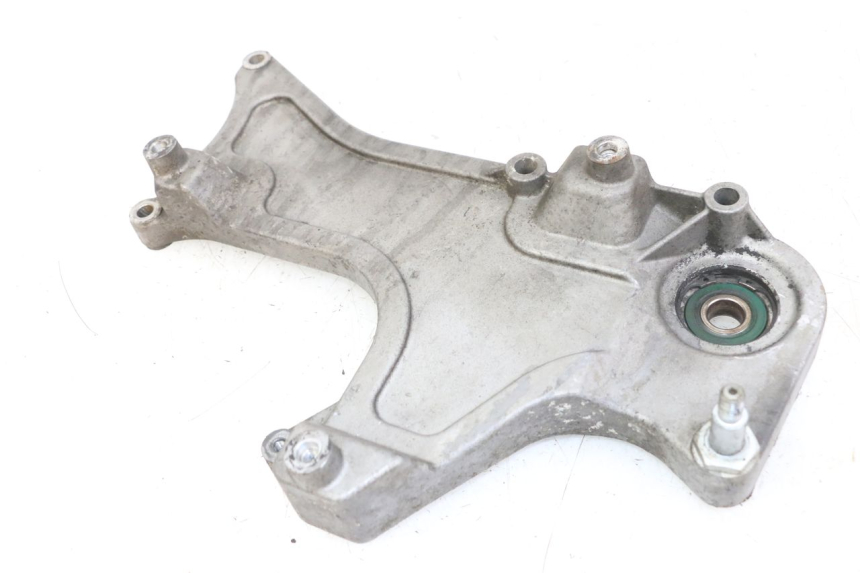 photo de MONTAJE TUBO ESCAPE PIAGGIO BEVERLY 125 (1998 - 2005) - Detalle de la pieza