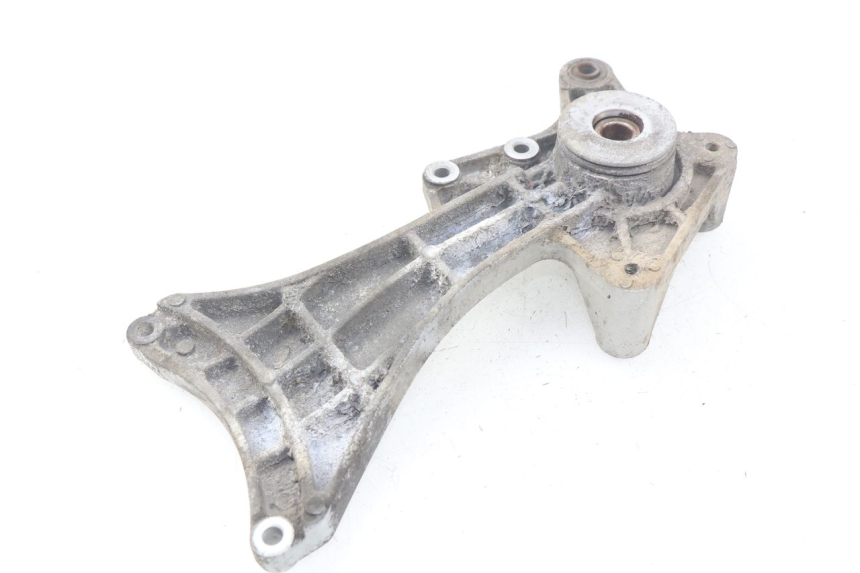 photo de MONTAJE TUBO ESCAPE DAELIM S2 125 (2006 - 2007) - Detalle de la pieza