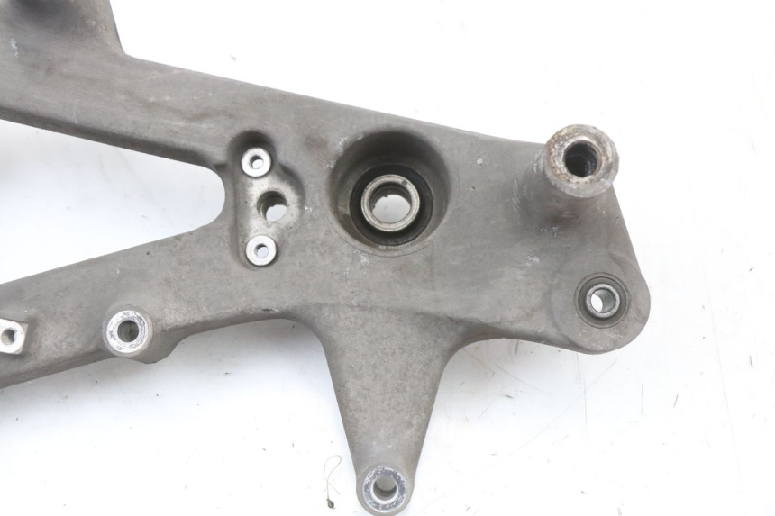 photo de MONTAJE TUBO ESCAPE HONDA SH ABS 125 (2012 - 2017) - Primer plano técnico