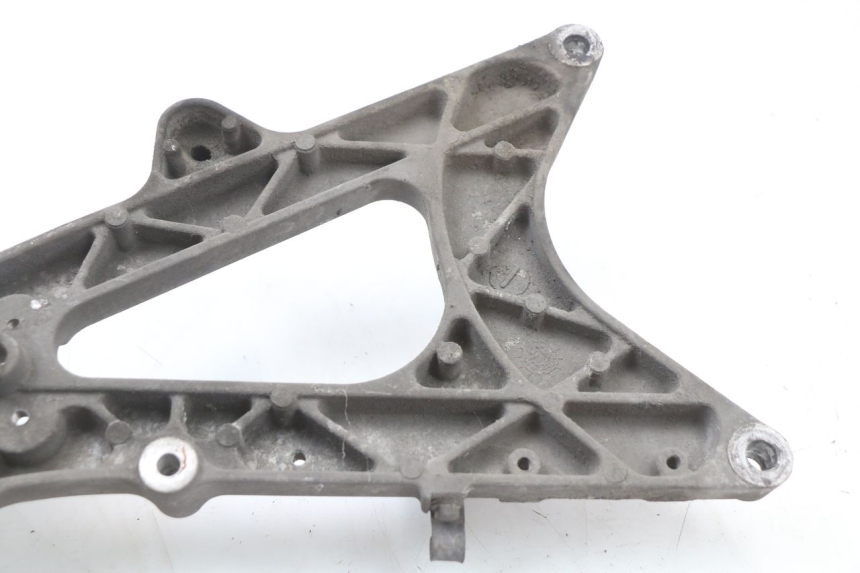 photo de MONTAJE TUBO ESCAPE HONDA SH ABS 125 (2012 - 2017) - Estado de la superficie y material