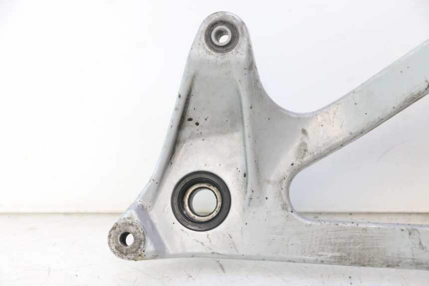 photo de MONTAJE TUBO ESCAPE HONDA SH 125 (2001 - 2003) - Detalle de la pieza