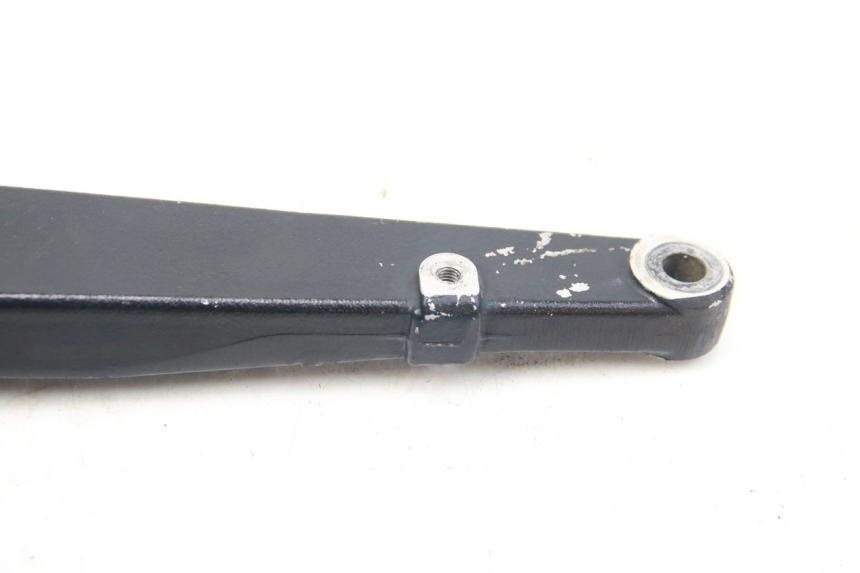 photo de SOPORTE DE ESCAPE SUZUKI SIXTEEN 125 (2008 - 2010) - Vista principal