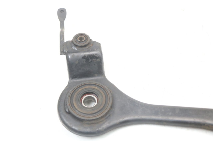 photo de MONTAJE TUBO ESCAPE KYMCO SUPER 8 125 (2008 - 2015) - Detalle de la pieza