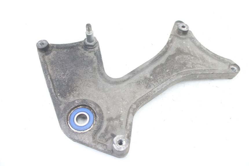 photo de SOPORTE DE ESCAPE PIAGGIO VESPA GRANTURISMO 125 (2003 - 2007) - Detalle de la pieza