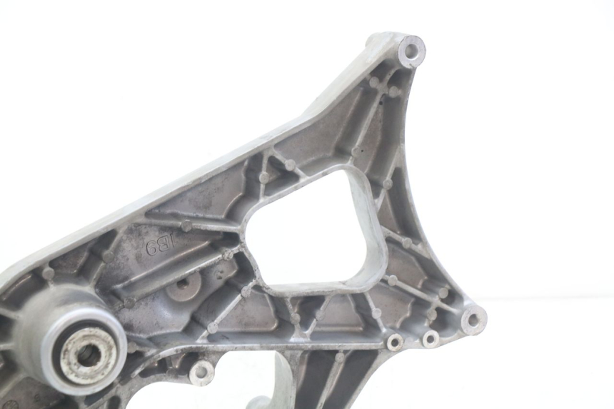 photo de MONTAJE TUBO ESCAPE YAMAHA X-CITY XCITY 125 (2007 - 2013) - Otra perspectiva