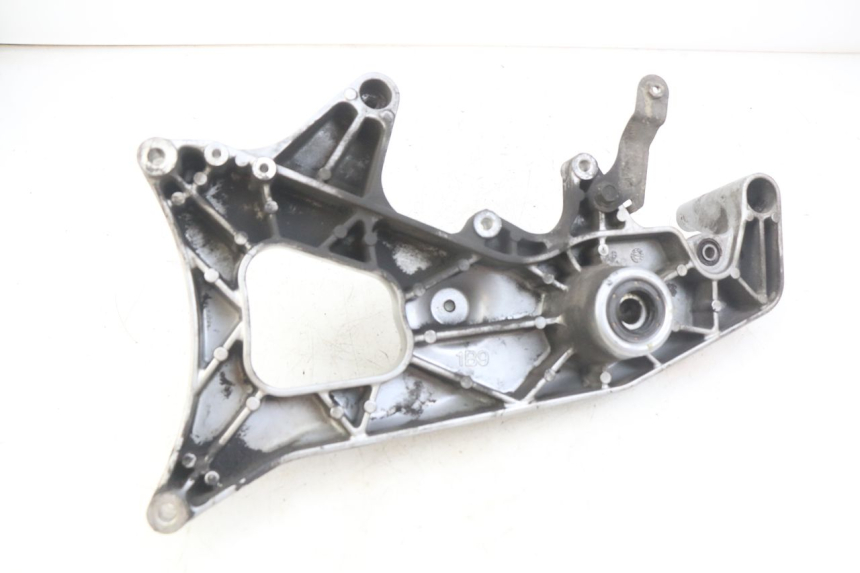 photo de SOPORTE DE ESCAPE YAMAHA XMAX X-MAX 125 (2006 - 2009) - Zoom estado de uso