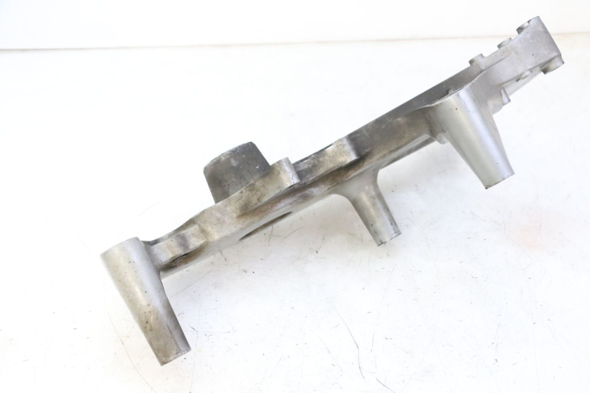 photo de SOPORTE DE ESCAPE YAMAHA X-MAX XMAX 125 (2010 - 2013) - Zoom estado de uso