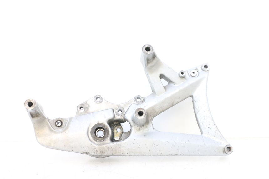 photo de SOPORTE DE ESCAPE YAMAHA X-MAX XMAX 125 (2010 - 2013) - Vista principal