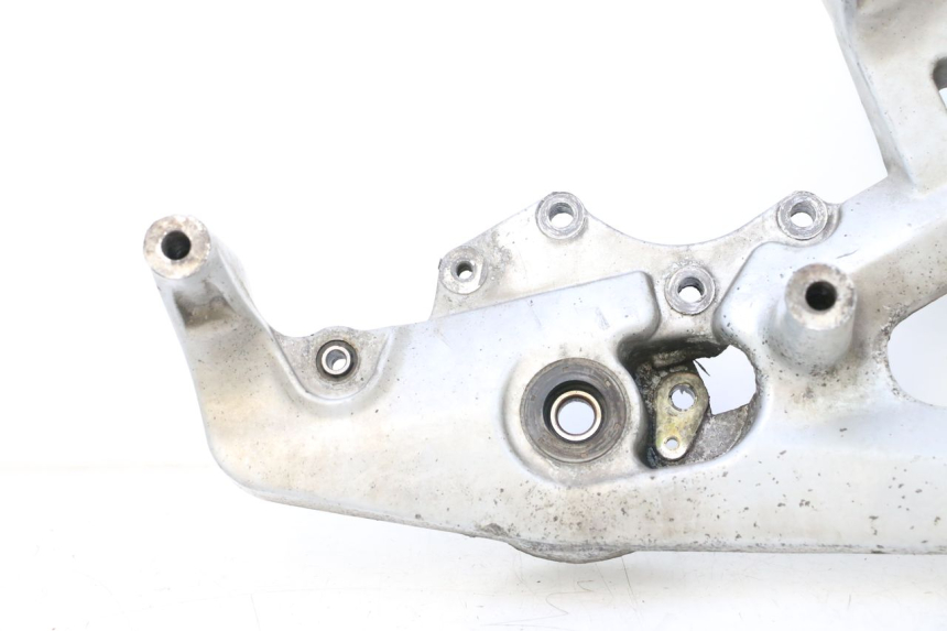photo de SOPORTE DE ESCAPE YAMAHA X-MAX XMAX 125 (2010 - 2013) - Detalle de la pieza